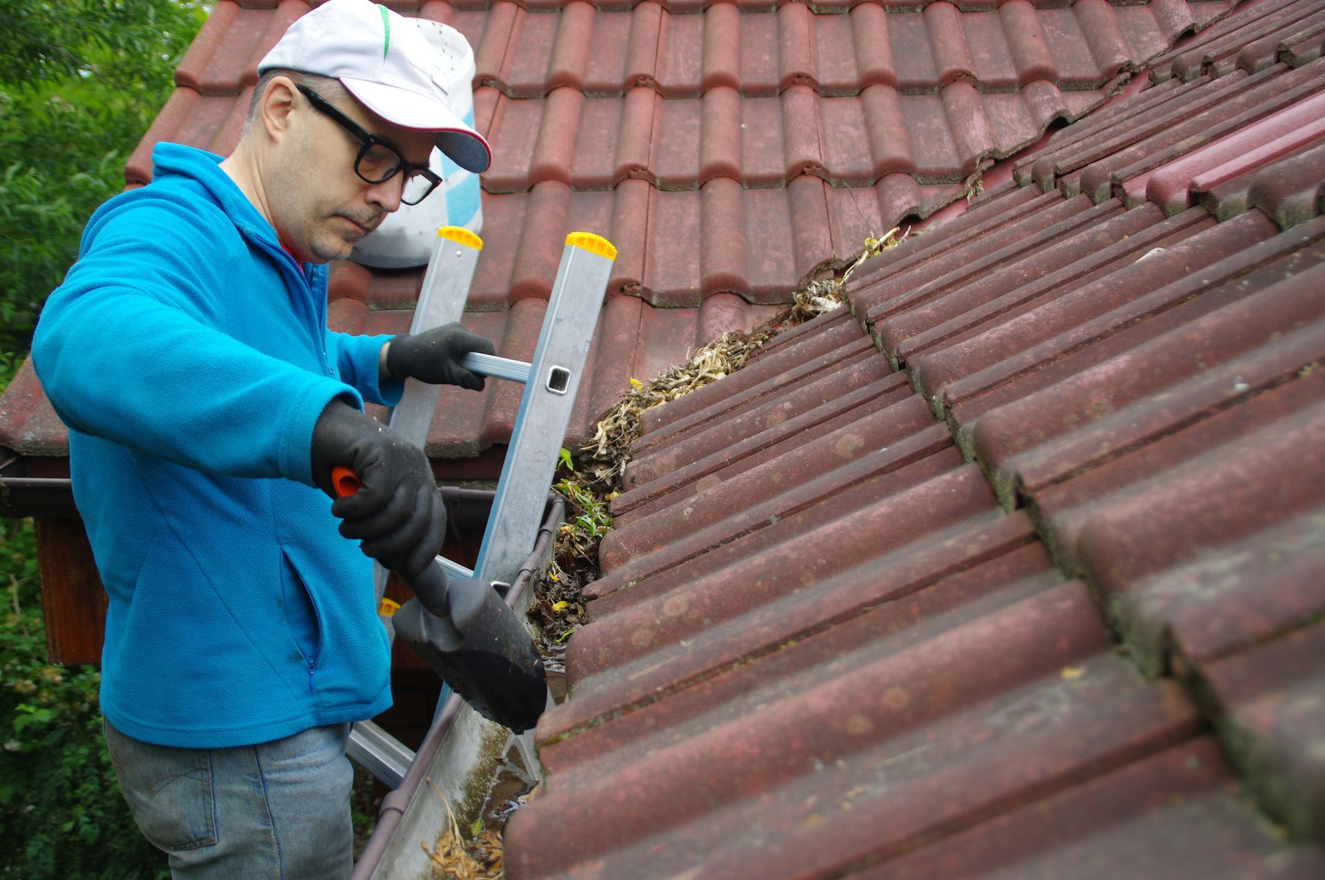 Tips For Homeowners Roof Maintenance Is Crucial